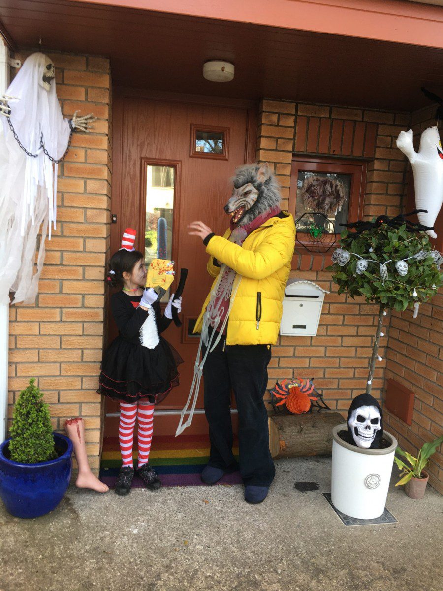 In the red corner it's Evil Cat in the Hat, in the blue corner it's Random Werewolf!