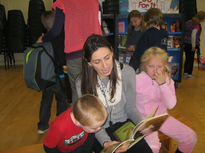 metns-book-week-oct-2013-001