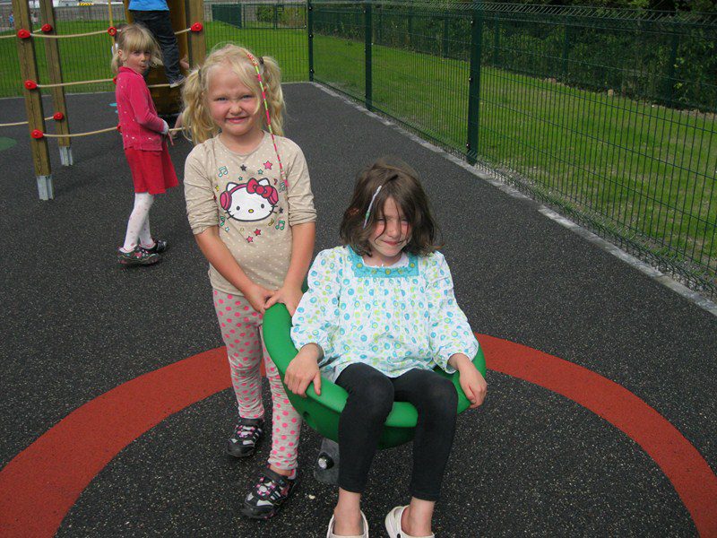 playground-and-leak-sept-2012-005-800x600
