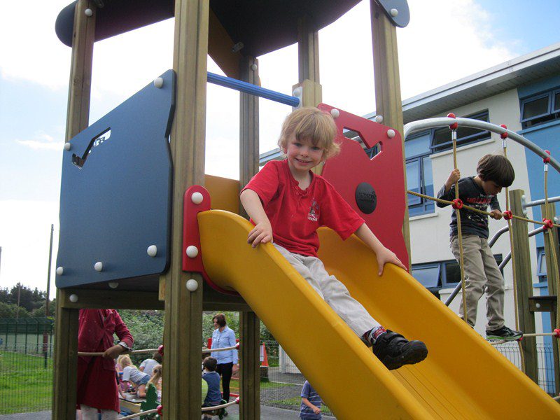playground-and-leak-sept-2012-006-800x600